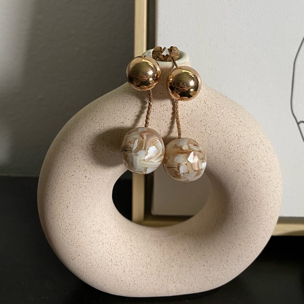 Woman Gold Plated Marbled Earrings